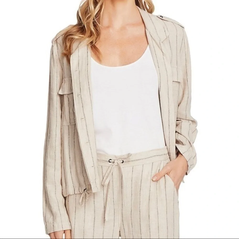 VINCE CAMUTO Light Stone Stripe Blazer Small - Picture 1 of 12